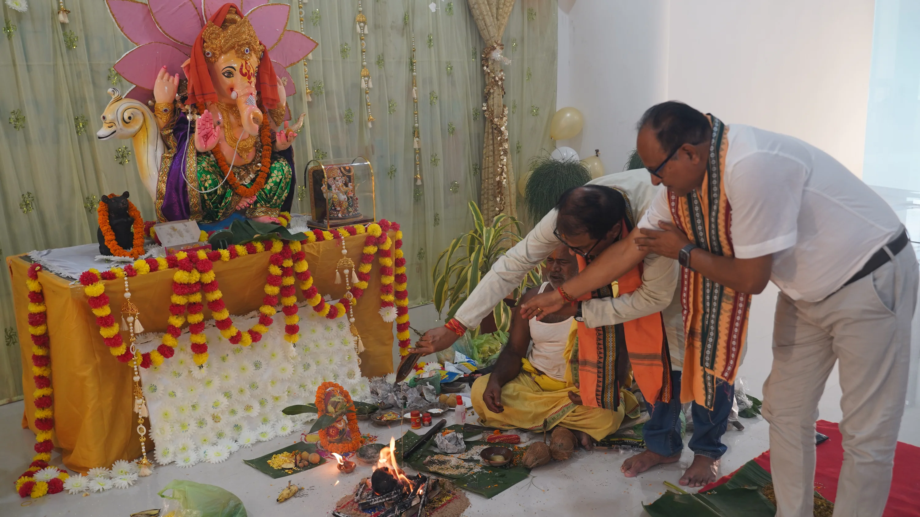 Devotion and Togetherness at JKU on Ganesh Chaturthi - Photo 15