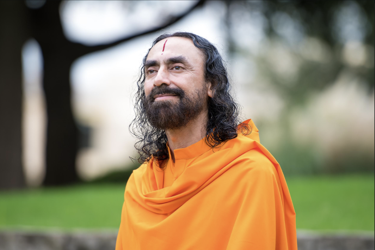  Swami Mukundananda